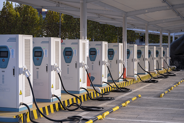 新能源汽车充电桩 NEW ENERGY VEHICLE CHARGING PILE